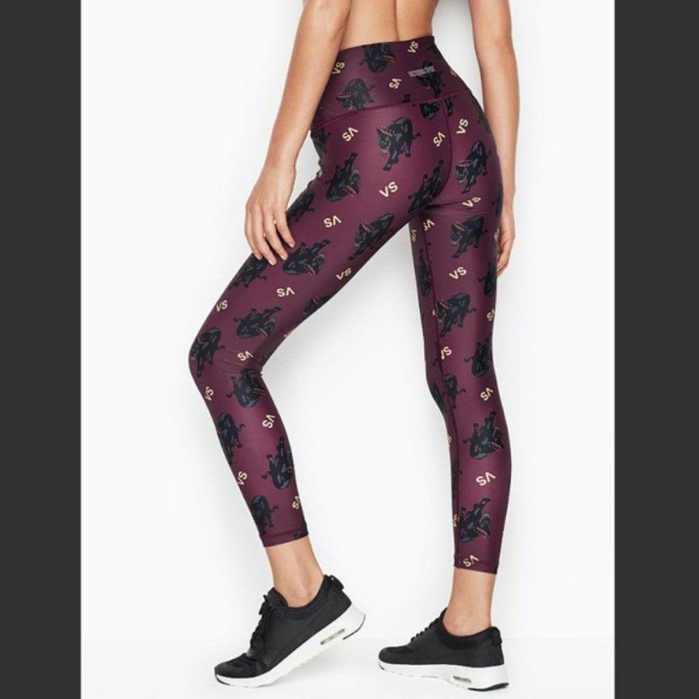 VICTORIA'S SECRET SPORT Royal Kitty 7/8 Leggings